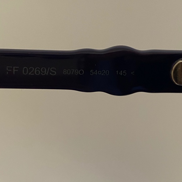 Fendi sunglasses - Picture 5 of 5